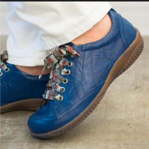 Portofino Leather Blue  Casual Women's Shoes size 42